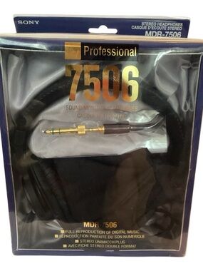 Sony MDR-7506 Professional Studio Monitor Headphones Wired w/ Box NEW